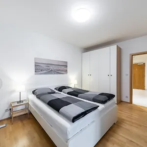 Garden Towers Apartamento Praga
