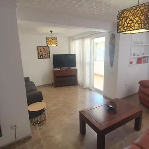 Visit Gibraltar In La Linea For Less! Apartament La Línea de la Concepción